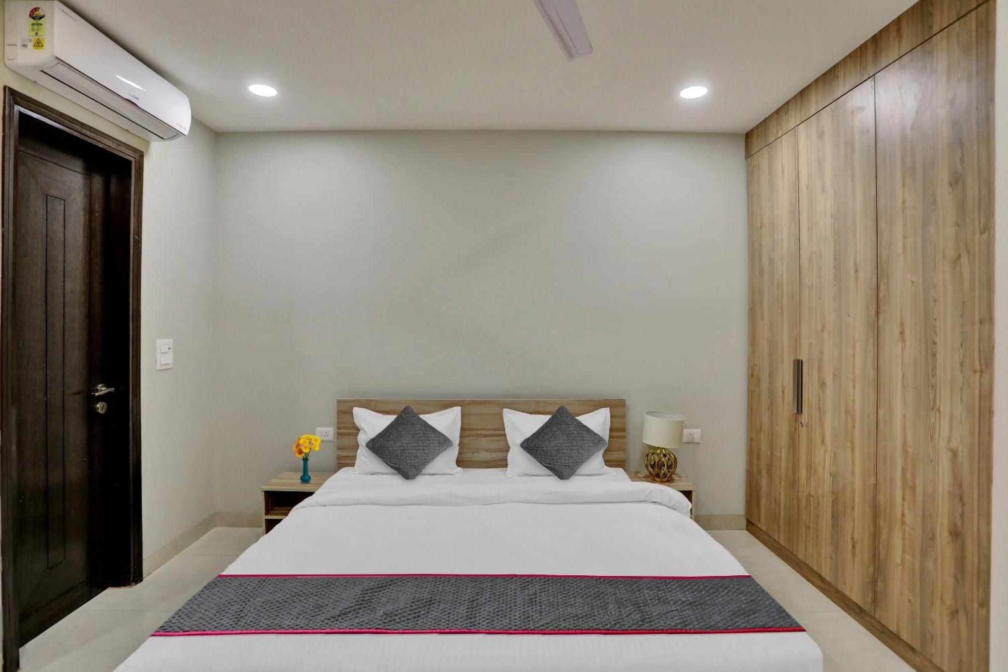 מלון נוידה Townhouse Xanthe מראה חיצוני תמונה